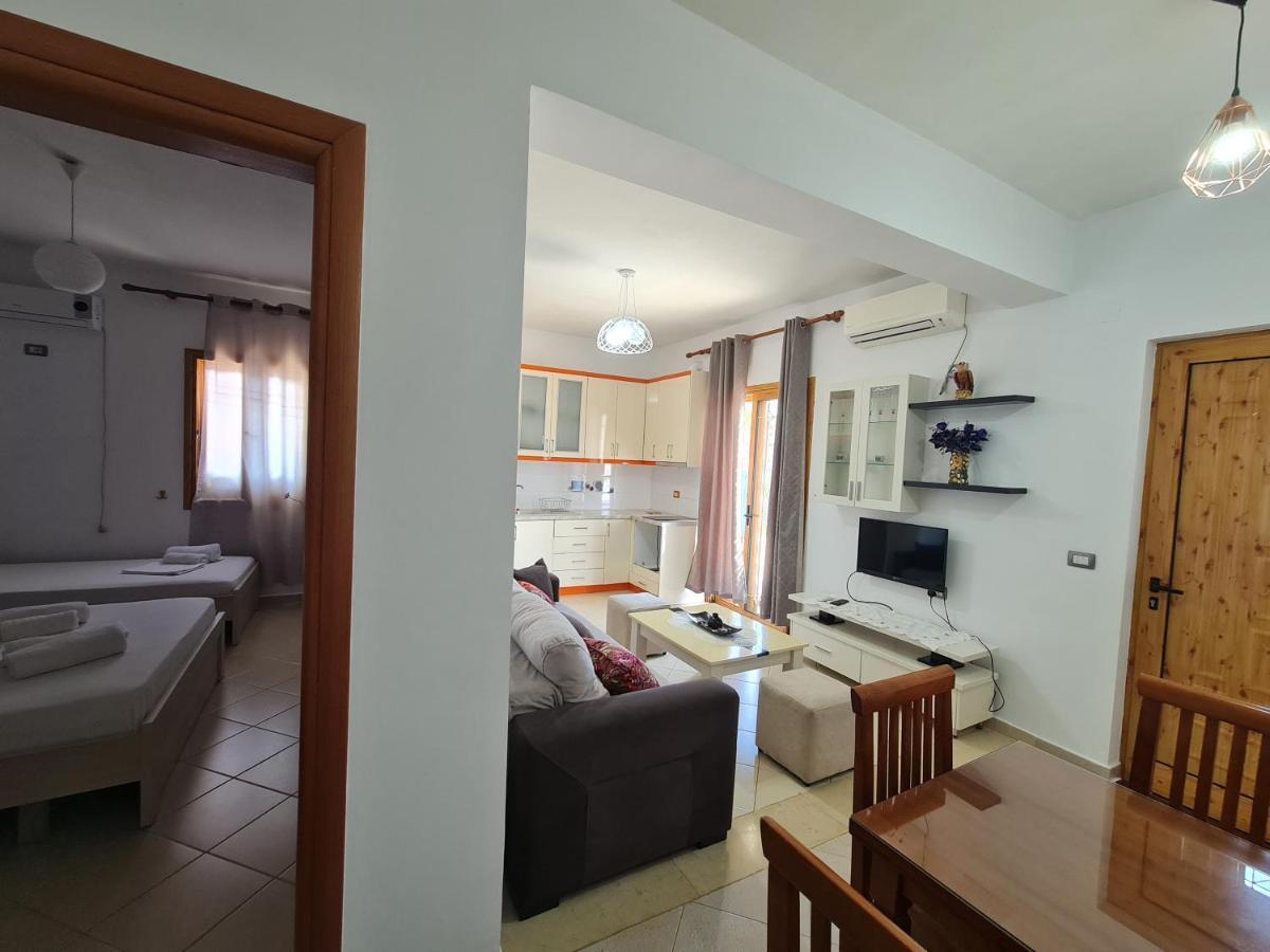Guesthouse Emanuel Ksamil Bagian luar foto