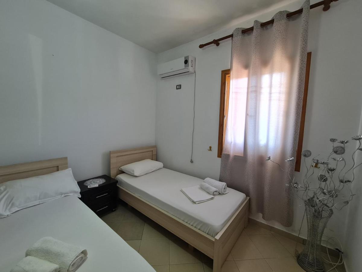 Guesthouse Emanuel Ksamil Bagian luar foto