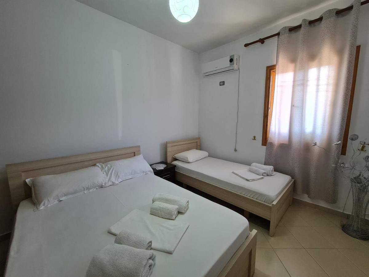 Guesthouse Emanuel Ksamil Bagian luar foto